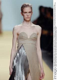 Off-White show, PAris Ready to wear Fall Winter 2016, 644 Cordon Cordon Press  alfonsoxjimenezxvalero Off-White show, PAris Ready to wear Fall Winter 2016