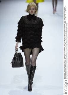 Shiatzy Chen Paris Ready to wear Fall Winter 2016, 644 Cordon Cordon Press  alfonsoxjimenezxvalero Shiatzy Chenshow , Paris Ready to wear Fall Winter 2016