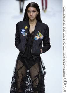 Shiatzy Chen Paris Ready to wear Fall Winter 2016, 644 Cordon Cordon Press  alfonsoxjimenezxvalero Shiatzy Chenshow , Paris Ready to wear Fall Winter 2016