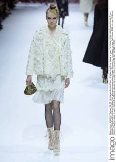 Shiatzy Chen Paris Ready to wear Fall Winter 2016, 644 Cordon Cordon Press  alfonsoxjimenezxvalero Shiatzy Chenshow , Paris Ready to wear Fall Winter 2016