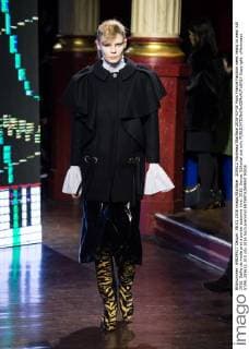 205612 Marineau Starface 2016-03-08 Paris France Fashion week ready to wear AW 2016. Defile de mode pret a porter automne hiver 2016. Kenzo. Editorial use only  Copyright: xMarineaux STAR_205612_010