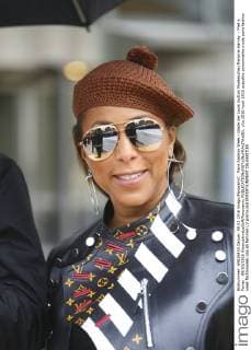 Paris Fashion Week - Gäste der Louis Vuitton Modenschau Marjorie Harvey - Pret a Porter - 09 03 2016 GwendolineLeGoff Panoramic 