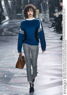 205620 Marineau Starface 2016-03-09 Paris France Fashion week ready to wear AW 2016. Defile de mode pret a porter automne hiver 2016. Vuitton. Editorial use only  Copyright: xMarineaux STAR_205620_015