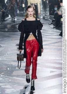 205620 Marineau Starface 2016-03-09 Paris France Fashion week ready to wear AW 2016. Defile de mode pret a porter automne hiver 2016. Vuitton. Editorial use only  Copyright: xMarineaux STAR_205620_032
