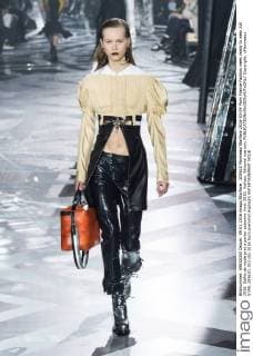 205620 Marineau Starface 2016-03-09 Paris France Fashion week ready to wear AW 2016. Defile de mode pret a porter automne hiver 2016. Vuitton. Editorial use only  Copyright: xMarineaux STAR_205620_033