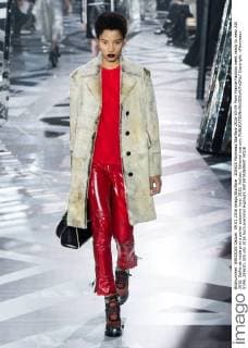 205620 Marineau Starface 2016-03-09 Paris France Fashion week ready to wear AW 2016. Defile de mode pret a porter automne hiver 2016. Vuitton. Editorial use only  Copyright: xMarineaux STAR_205620_035