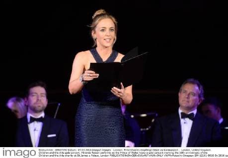 London: Prinz Charles empfängt Gäste zu Galakonzert . London, United Kingdom. Children and the Arts gala concert. Miranda Raison performs as the Prince of Wales hosts a gala concert marking the 10th anniversary of the Children and the Arts charity at St James s Palace, London  xWPAxRotax xi-Imagesx IIM-12161-0010