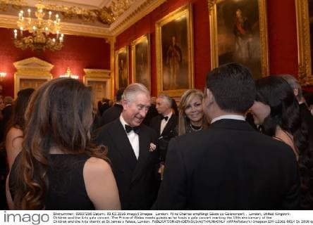 London: Prinz Charles empfängt Gäste zu Galakonzert . London, United Kingdom. Children and the Arts gala concert. The Prince of Wales meets guests as he hosts a gala concert marking the 10th anniversary of the Children and the Arts charity at St James s Palace, London.  xWPAxRotax xi-Imagesx IIM-12161-0014
