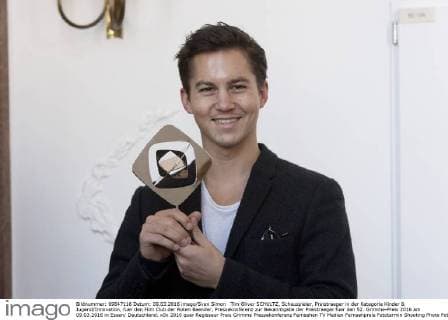 Tim Oliver SCHULTZ, Schauspieler, Preistraeger in der Kategorie Kinder & Jugend Innovation, fuer den Film Club der Roten Baender, Pressekonferenz zur Bekanntgabe der Preistraeger fuer den 52. Grimme-Preis 2016 am 09.03.2016 in Essen Deutschland.