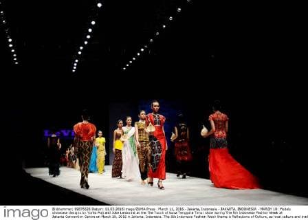 March 11, 2016 - Jakarta, Indonesia - JAKARTA, INDONESIA - MARCH 10: Models showcase designs by Yurita Puji and Julie Laiskodat at the The Touch of Nusa Tenggara Timur show during The 5th Indonesia Fashion Week at Jakarta Convention Centre on March 10, 2016 in Jakarta, Indonesia. The 5th Indonesia Fashion Week theme is Reflections of Culture, as local culture and tradition will be the basis and reference of the designs for Indonesia fashion design trend that would be able to carve Indonesia identity in the world of fashion that reflects its own culture. Indonesia hope to become the central of world design with modern designs in a variety of textures and colors. Jakarta Indonesia - ZUMAp112