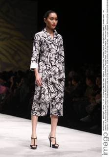Fashunica by Stephen Tach at Jakarta Fashion Week A model wears the creation of Stephen Tach from Japan with the theme Fashunica , in Indonesia Fashion Week 2016, at Jakarta Convention Center.  NatanaelxPohan