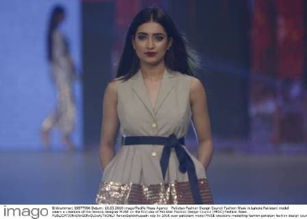 Pakistan Fashion Design Council Fashion Week in Lahore Pakistani model wears a creations of the famous designer MUSE on the first day of Pakistan Fashion Design Council (PFDC) Fashion Week.  RanaxSajidxHussain