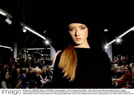 Cracow Fashion Week 2016 - Model während der Autorema Fashion Night in Krakau snapshot-photography B.Shamlo