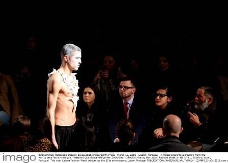March 11, 2016 - Lisbon, Portugal - A model presents a creation from the Portuguese fashion designer Valentim Quaresma Fall Winter 2016 2017 collection during the Lisbon Fashion Week on March 11, 2016 in Lisbon, Portugal. This year Lisbon Fashion Week celebrates the 25th anniversary. Lisbon Portugal - ZUMAf123