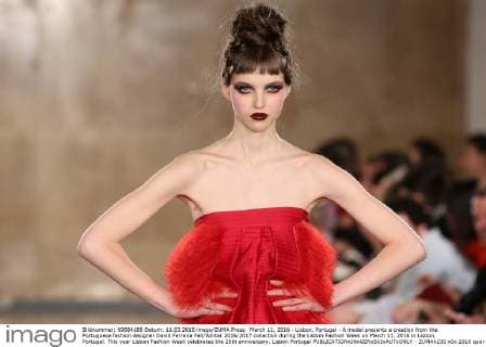 March 11, 2016 - Lisbon, Portugal - A model presents a creation from the Portuguese fashion designer David Ferreira Fall Winter 2016 2017 collection during the Lisbon Fashion Week on March 11, 2016 in Lisbon, Portugal. This year Lisbon Fashion Week celebrates the 25th anniversary. Lisbon Portugal  - ZUMAn230