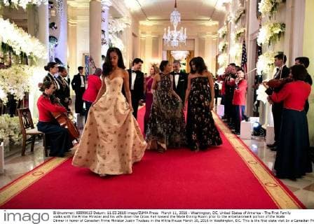 March 11, 2016 - Washington, DC, United States of America - The First Family walks with the Prime Minister and his wife down the Cross Hall toward the State Dining Room prior to the entertainment portion of the State Dinner in honor of Canadian Prime Minister Justin Trudeau in the White House March 10, 2016 in Washington, DC. This is the first state visit by a Canadian Prime Minister in 20-years. Washington United States of America - ZUMAp138