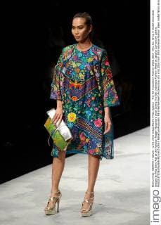 The 5th Indonesian Fashion Week 2016 - Sky Inc. Show A model showcases designs by Nita Seno Adji at the Panutan Ragam Nusantara show during The 5th Indonesia Fashion Week at Jakarta Convention Centre.  RobertusxPudyanto