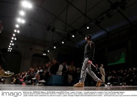 Lisbon, Portugal - A model presents a creation from the Portuguese fashion designer Ricardo Andrez Fall Winter 2016 2017 collection during the Lisbon Fashion Week on March 11, 2016 in Lisbon, Portugal. This year Lisbon Fashion Week celebrates the 25th anniversary. Lisbon Portugal  - ZUMAn230