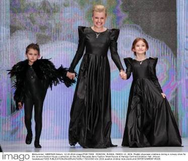 MOSCOW, RUSSIA. MARCH 12, 2016. Models showcase creations during a runway show for the Junona Fashion House s collection at the 2016 Mercedes Benz Fashion Week Russia at Manege Central Exhibition Hall. Artyom Geodakyan TASS  TS019349