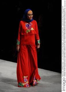 5th Indonesia Fashion Week - Tropical Garden Show A model showcases designs by Lusense KD (Luthy) at the Tropical garden show during The 5th Indonesia Fashion Week at Jakarta Convention Centre in Jakarta, Indonesia. The 5th Indonesia Fashion Week theme is Reflections of Culture.  RobertusxPudyanto