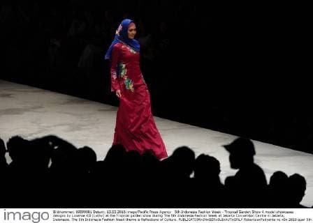 5th Indonesia Fashion Week - Tropical Garden Show A model showcases designs by Lusense KD (Luthy) at the Tropical garden show during The 5th Indonesia Fashion Week at Jakarta Convention Centre in Jakarta, Indonesia. The 5th Indonesia Fashion Week theme is Reflections of Culture.  RobertusxPudyanto