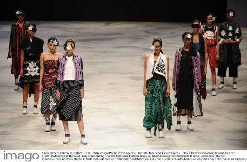 The 5th Indonesia Fashion Week - Day 4 Models showcase designs by LPTB Susan Budihardjo at the Acak-acak show during The 5th Indonesia Fashion Week at Jakarta Convention Centre in Jakarta, Indonesia. The 5th Indonesia Fashion Week theme is Reflections of Culture.  RobertusxPudyanto
