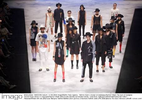 Patrick Owen s design at Indonesia Fashion Week The work of designer Patrick Owen shown in Indonesia Fashion Week 2016 at the Jakarta Convention Center, Indonesia.  NatanaelxPohan