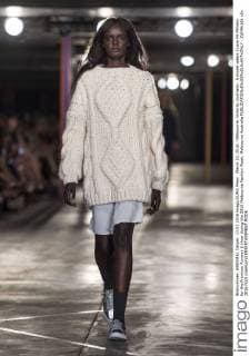 March 13, 2016 - Melbourne, Victoria, Australia - A model wears I Love Mr Mittens for the Premium Runway 6 show during the 2016 Melbourne Fashion Week. Melbourne Australia - ZUMAk106