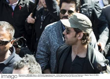 Hrithik Roshan during the Bollywood flashmob in Madrid, March 13, 2016.  (20160313003)