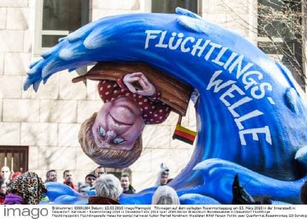Tillywagen auf dem verlegten Rosenmontagszug am 13. März 2016 in der Innenstadt in Düsseldorf. Karneval - Rosenmontag 2016 in Düsseldorf
