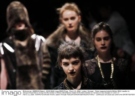 March 13, 2016 - Lisbon, Portugal - Model presents Autumn Winter 2016 creation by designer Filipe Faisca during the 45rd edition of Moda Lisboa Fashion Week at the Patio da Gale on Terreiro do Paco Square in Lisbon on March 13, 2016. NURPHOTO CARLOS PALMA. Lisbon Portugal  - ZUMAn230