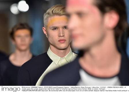 Lisboa Fashion Week Portugal, Lisbon,Mar. 13,2016 - LISBOA FASHION WEEK - A model walks the runway Awaytomars Fall Winter 2016 17 Collection during Moda Lisboa Fashion Week, in Lisbon, Portugal.  Copyright: BrunoxdexCarvalho