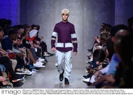 Lissabon Fashion Week - Luis Carvalho Modenschau Lisboa Fashion Week Portugal, Lisbon,Mar. 13,2016 - LISBOA FASHION WEEK - A model walks the runway Dino Alves Fall Winter 2016 17 Collection during Moda Lisboa Fashion Week, in Lisbon, Portugal.  Copyright: BrunoxdexCarvalho