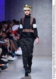 Lissabon Fashion Week - Luis Carvalho Modenschau Lisboa Fashion Week Portugal, Lisbon,Mar. 13,2016 - LISBOA FASHION WEEK - A model walks the runway Dino Alves Fall Winter 2016 17 Collection during Moda Lisboa Fashion Week, in Lisbon, Portugal.  Copyright: BrunoxdexCarvalho