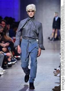 Lissabon Fashion Week - Luis Carvalho Modenschau Lisboa Fashion Week Portugal, Lisbon,Mar. 13,2016 - LISBOA FASHION WEEK - A model walks the runway Dino Alves Fall Winter 2016 17 Collection during Moda Lisboa Fashion Week, in Lisbon, Portugal.  Copyright: BrunoxdexCarvalho