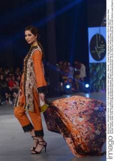 Pakistan : Khaadi Khas designs showcased in PFDC Sunsilk Fashion Week 2016 Pakistani model presents creations of the famous designer Khaadi Khas on the last day of Pakistan Fashion Design Council (PFDC) Sunsilk Fashion Week 2016.  RanaxSajidxHussain