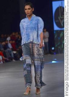 Pakistan : Khaadi Khas designs showcased in PFDC Sunsilk Fashion Week 2016 Pakistani model presents creations of the famous designer Khaadi Khas on the last day of Pakistan Fashion Design Council (PFDC) Sunsilk Fashion Week 2016.  RanaxSajidxHussain