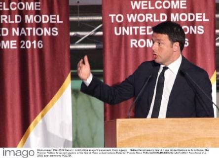 Matteo Renzi besucht World Model United Nations in Rom Rome, The Premier Matteo Renzi participates in the World Model united nations Pictured: Matteo Renzi  PoolxRoma