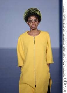 Lissabon Fashion Week - Kolovrat Modenschau March 13, 2016 - Lisbon, Portugal - A model presents a creation from Kolovrat Fall Winter 2016 2017 collection during the Lisbon Fashion Week on March 11, 2016 in Lisbon, Portugal. Lisbon Portugal - ZUMAf123