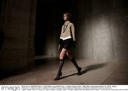 Lissabon Fashion Week - Filipe Faisca Modenschau March 13, 2016 - Lisbon, Portugal - A model presents a creation from the Portuguese fashion designer Filipe Faisca Fall Winter 2016 2017 collection during the Lisbon Fashion Week on March 11, 2016 in Lisbon, Portugal. Lisbon Portugal - ZUMAf123