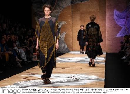 MOSCOW, RUSSIA. MARCH 14, 2016. Models wear creations during a catwalk show for an autumn winter 2016 2017 collection by Alena Akhmadullina at Mercedes-Benz Fashion Week Russia in the Manezh Central Exhibition Hall. Vyacheslav Prokofyev TASS  TS0196F1