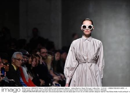 Lisboa Fashion Week Portugal, Lisbon,Mar. 13,2016 - LISBOA FASHION WEEK - A model walks the runway Luis Carvalho Fall Winter 2016 17 Collection during Moda Lisboa Fashion Week, in Lisbon, Portugal.  Copyright: BrunoxdexCarvalho