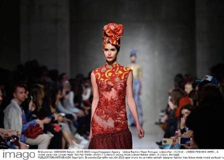 Lisboa Fashion Week Portugal, Lisbon,Mar. 13,2016 - LISBOA FASHION WEEK - A model walks the runway Nadir Tati Fall Winter 2016 17 Collection during Moda Lisboa Fashion Week, in Lisbon, Portugal.  Copyright: BrunoxdexCarvalho