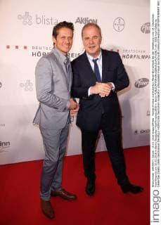 Roman Knizka und Hubertus Meyer-Burckhardt bei der Verleihung vom 14. Deutschen Hoerfilmpreis am 15.03.2016 in Berlin Deutscher Hoerfilmpreis 2016 in Berlin 