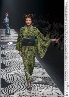 Japan : Jotaro Saito Autumn Winter 2016 Tokyo A model on the runway during the Jotaro Saito Kimono Designer 2016 Autumn Winter Fashion show at the Mercedes-Benz Fashion Week.  AlessandroxDixCiommo