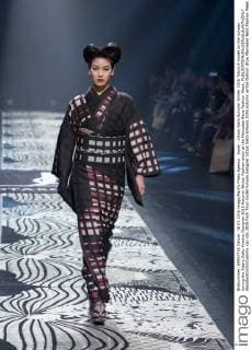 Japan : Jotaro Saito Autumn Winter 2016 Tokyo A model on the runway during the Jotaro Saito Kimono Designer 2016 Autumn Winter Fashion show at the Mercedes-Benz Fashion Week.  AlessandroxDixCiommo