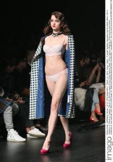 March 15, 2016, Tokyo, Japan - A model displays Japanese lingerie maker Peach John s collection in Tokyo on Tuesday, March 15, 2016 as a part of the Tokyo Fashion Week. Tokyo Fashion Week for 2016 autumn and winter collection is now held her from March 14 through 19.  (lwxa000421)