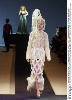 March 17, 2016 - A model presents a creation by Ukrainian designer Aleksey Zalevskiy during the 38th Ukrainian Fashion Week in Kiev, Ukraine, 17 March 2016. The fashion event presents 2016 collections by Ukrainian and international designers from 17 to 23 March. - ZUMAs334