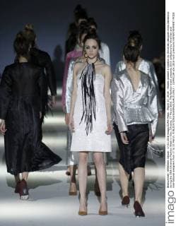 March 17, 2016 - Models present a creation by Ukrainian designer Alina Zamanova during the 38th Ukrainian Fashion Week in Kiev, Ukraine, 17 March 2016. The fashion event presents 2016 collections by Ukrainian and international designers from 17 to 23 March. - ZUMAs334