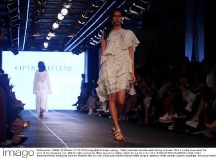 Plaza Indonesia Fashion week Spring Summer 2016 A model showcases the work of the designers from Opi Bachtiar, during the Plaza Indonesia Fashion Week Spring Summer 2016.  NatanaelxPohan